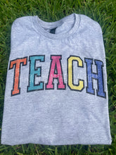 Load image into Gallery viewer, Teach - Distreased